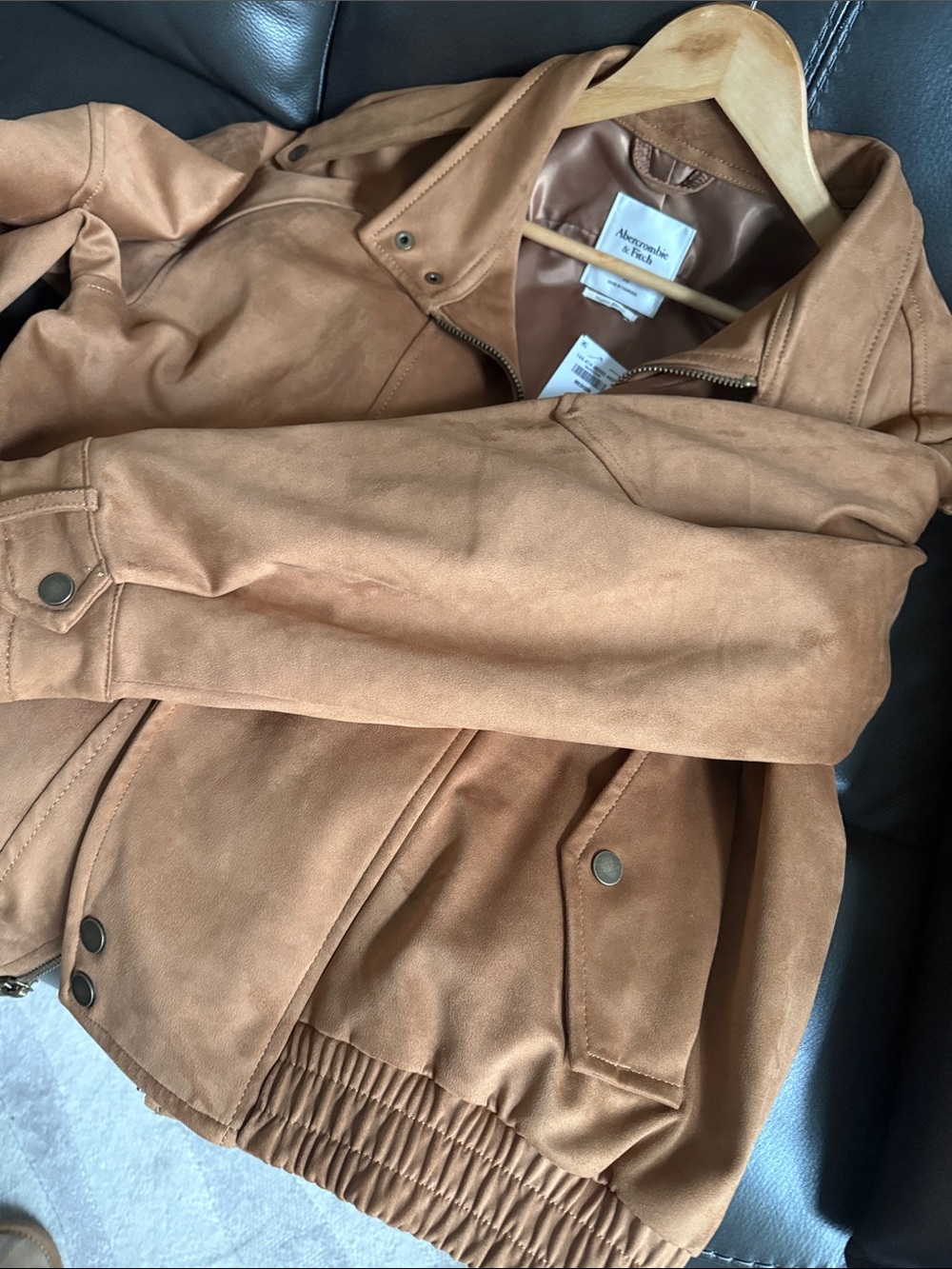 Abercrombie & Fitch Women's Cognac Bomber Jacket - Picture 5 of 7